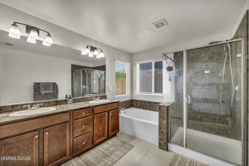 121 Bethpage, Dayton, Nevada 89403, 4 Bedrooms Bedrooms, ,3 BathroomsBathrooms,Residential,Residential,Bethpage,0,260006403