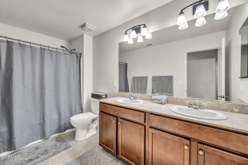 121 Bethpage, Dayton, Nevada 89403, 4 Bedrooms Bedrooms, ,3 BathroomsBathrooms,Residential,Residential,Bethpage,0,260006403