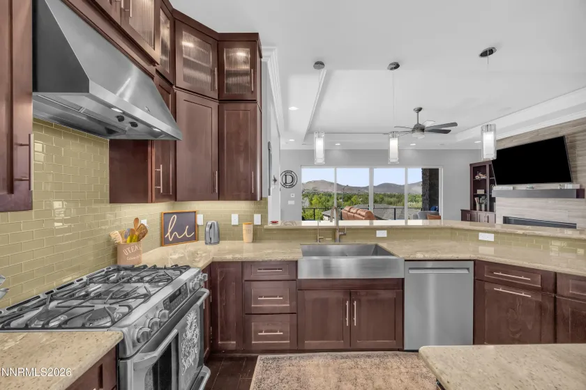 2183 Canterbury, Carson City, Nevada 89703, 4 Bedrooms Bedrooms, ,4 BathroomsBathrooms,Residential,Residential,Canterbury,0,260006404