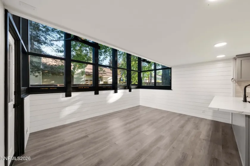 430 Angela, Reno, Nevada 89509, 3 Bedrooms Bedrooms, ,3 BathroomsBathrooms,Residential,Residential,Angela,0,260006409