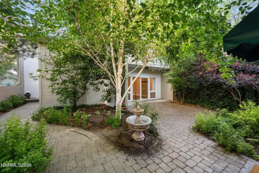 430 Angela, Reno, Nevada 89509, 3 Bedrooms Bedrooms, ,3 BathroomsBathrooms,Residential,Residential,Angela,0,260006409