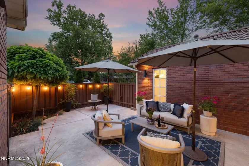 210 Bret Harte, Reno, Nevada 89509, 4 Bedrooms Bedrooms, ,3 BathroomsBathrooms,Residential,Residential,Bret Harte,0,260006420