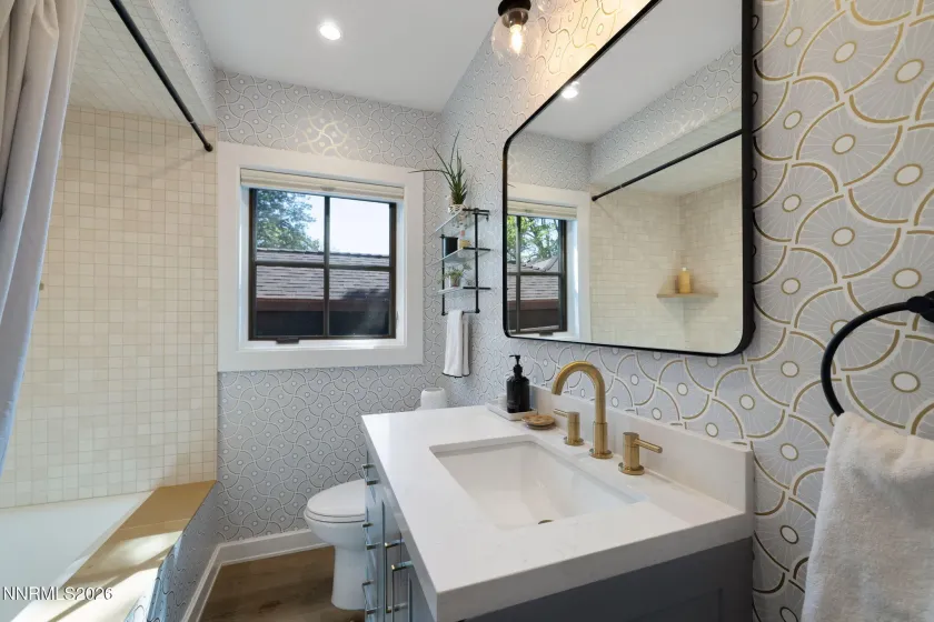 210 Bret Harte, Reno, Nevada 89509, 4 Bedrooms Bedrooms, ,3 BathroomsBathrooms,Residential,Residential,Bret Harte,0,260006420