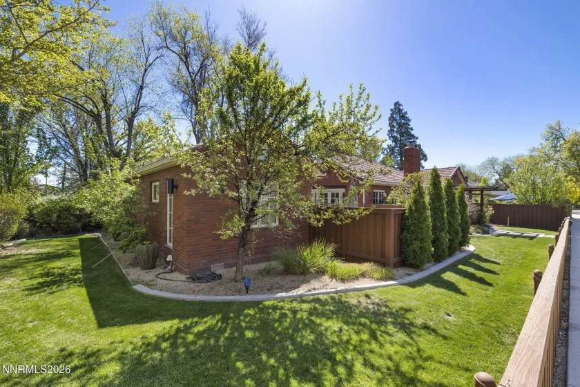 210 Bret Harte, Reno, Nevada 89509, 4 Bedrooms Bedrooms, ,3 BathroomsBathrooms,Residential,Residential,Bret Harte,0,260006420