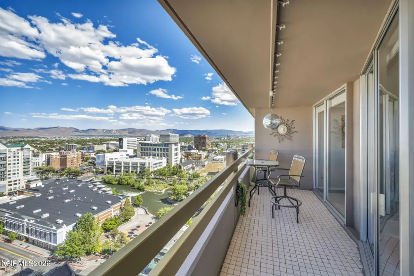 100 Arlington, Reno, Nevada 89501, ,1 BathroomBathrooms,Residential,Residential,Arlington,0,260006430