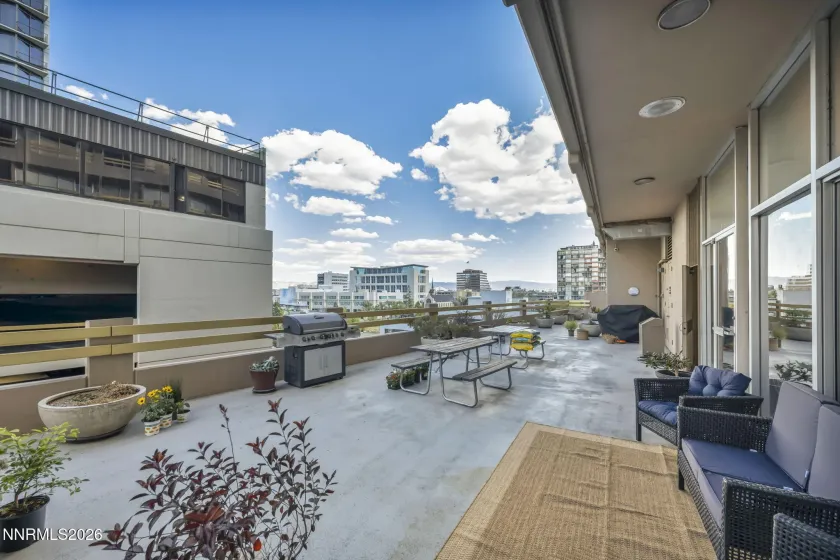 100 Arlington, Reno, Nevada 89501, ,1 BathroomBathrooms,Residential,Residential,Arlington,0,260006430