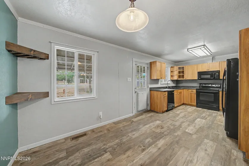 11577 Deodar, Reno, Nevada 89506, 3 Bedrooms Bedrooms, ,2 BathroomsBathrooms,Residential,Residential,Deodar,0,260006442