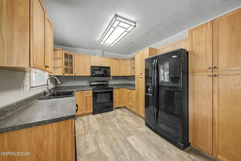 11577 Deodar, Reno, Nevada 89506, 3 Bedrooms Bedrooms, ,2 BathroomsBathrooms,Residential,Residential,Deodar,0,260006442