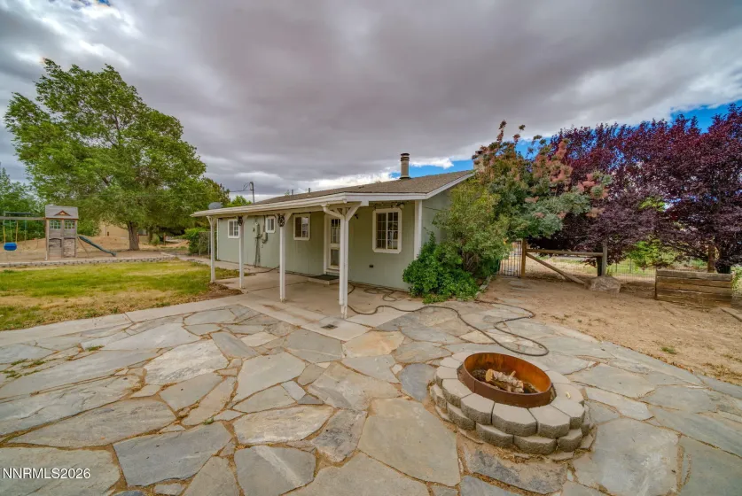 11577 Deodar, Reno, Nevada 89506, 3 Bedrooms Bedrooms, ,2 BathroomsBathrooms,Residential,Residential,Deodar,0,260006442