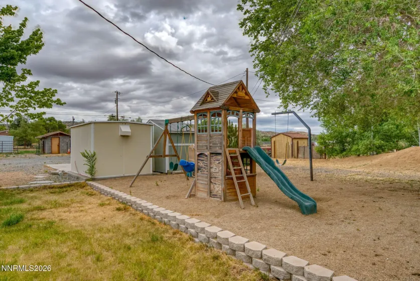 11577 Deodar, Reno, Nevada 89506, 3 Bedrooms Bedrooms, ,2 BathroomsBathrooms,Residential,Residential,Deodar,0,260006442