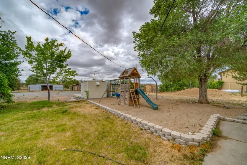 11577 Deodar, Reno, Nevada 89506, 3 Bedrooms Bedrooms, ,2 BathroomsBathrooms,Residential,Residential,Deodar,0,260006442