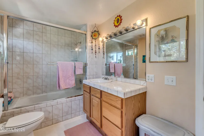 740 Quintero, Sparks, Nevada 89441, 3 Bedrooms Bedrooms, ,2 BathroomsBathrooms,Residential,Residential,Quintero,0,260006449
