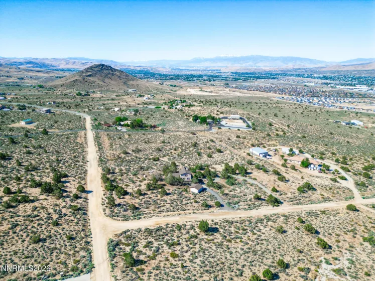 740 Quintero, Sparks, Nevada 89441, 3 Bedrooms Bedrooms, ,2 BathroomsBathrooms,Residential,Residential,Quintero,0,260006449