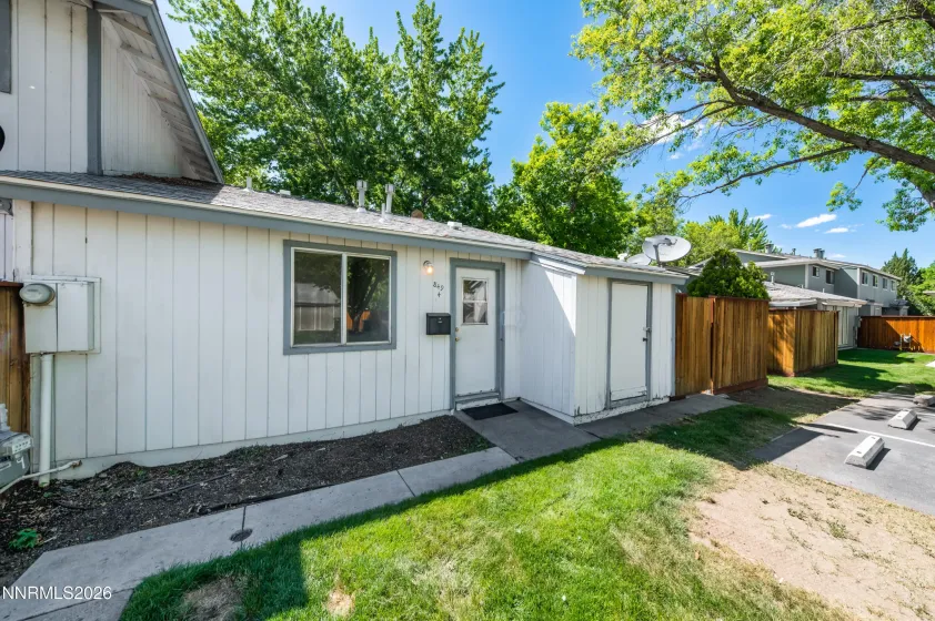 849 Woodberry, Sparks, Nevada 89434, 2 Bedrooms Bedrooms, ,1 BathroomBathrooms,Residential,Residential,Woodberry,0,260006450