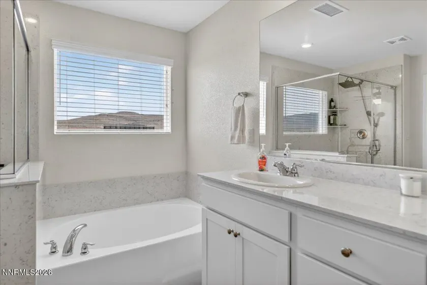 578 Pine Creek, Dayton, Nevada 89403, 4 Bedrooms Bedrooms, ,3 BathroomsBathrooms,Residential,Residential,Pine Creek,0,260006453