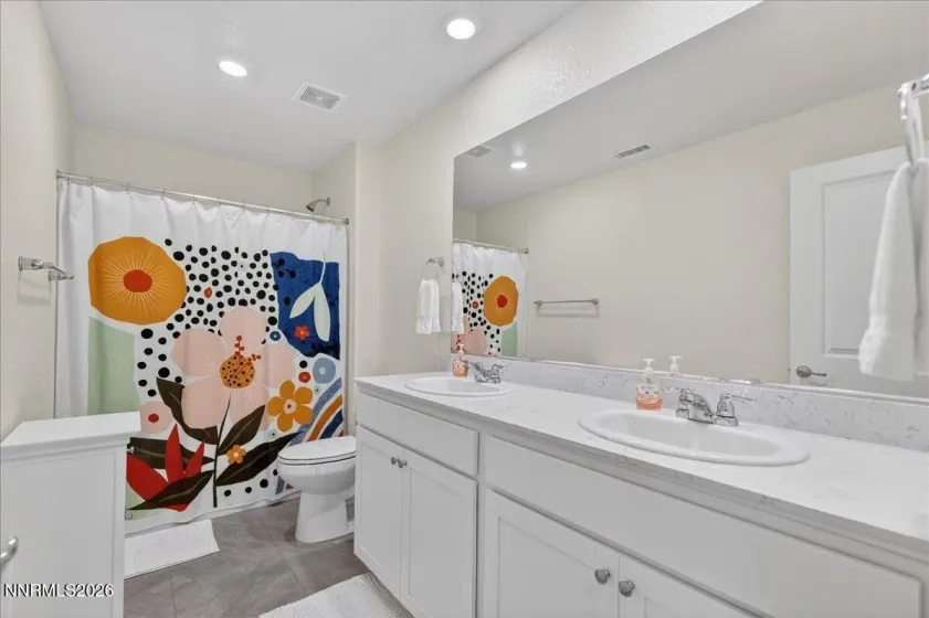 578 Pine Creek, Dayton, Nevada 89403, 4 Bedrooms Bedrooms, ,3 BathroomsBathrooms,Residential,Residential,Pine Creek,0,260006453