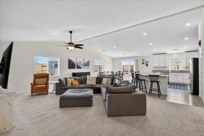 578 Pine Creek, Dayton, Nevada 89403, 4 Bedrooms Bedrooms, ,3 BathroomsBathrooms,Residential,Residential,Pine Creek,0,260006453