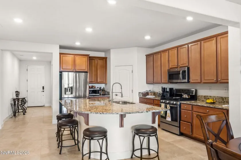 1590 Heavenly View, Reno, Nevada 89523, 3 Bedrooms Bedrooms, ,2 BathroomsBathrooms,Residential,Residential,Heavenly View,0,260006458