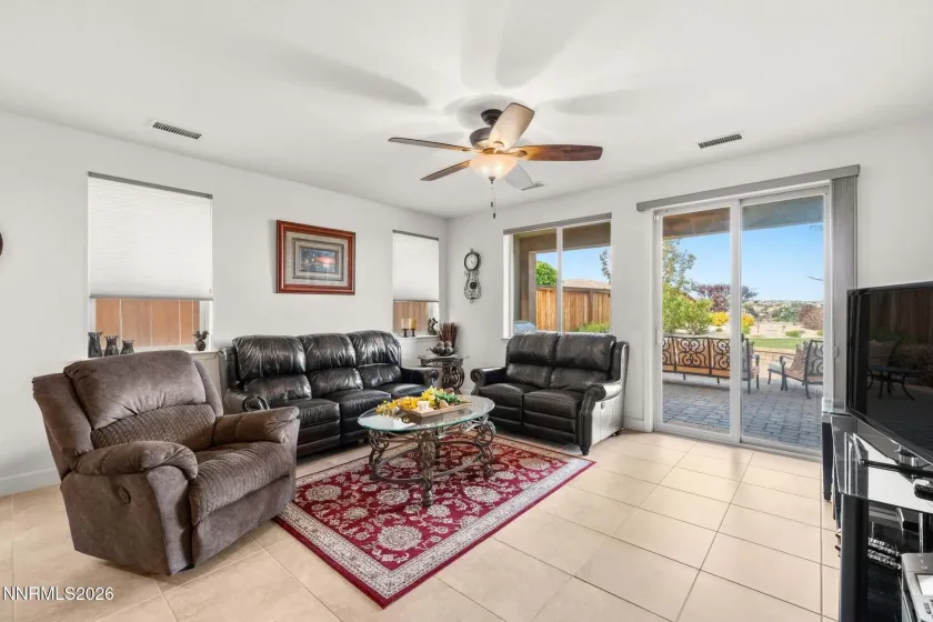 1590 Heavenly View, Reno, Nevada 89523, 3 Bedrooms Bedrooms, ,2 BathroomsBathrooms,Residential,Residential,Heavenly View,0,260006458