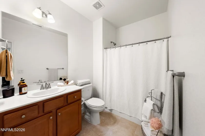 1590 Heavenly View, Reno, Nevada 89523, 3 Bedrooms Bedrooms, ,2 BathroomsBathrooms,Residential,Residential,Heavenly View,0,260006458