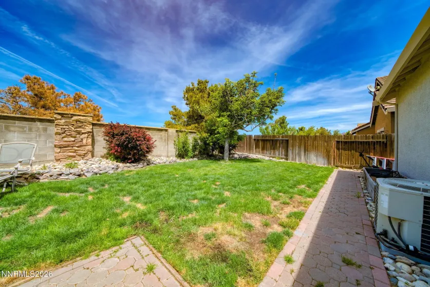 9395 Oakley, Reno, Nevada 89521, 3 Bedrooms Bedrooms, ,2 BathroomsBathrooms,Residential,Residential,Oakley,0,260006471