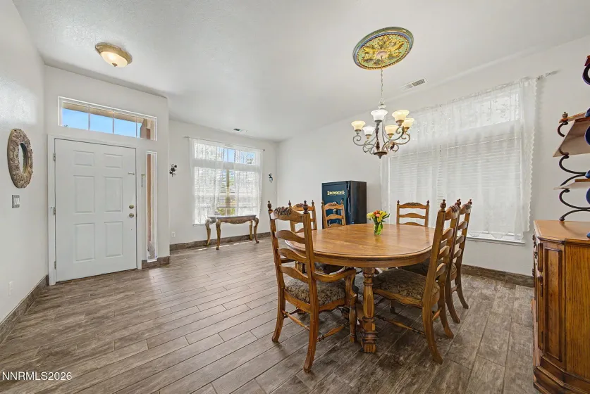 9395 Oakley, Reno, Nevada 89521, 3 Bedrooms Bedrooms, ,2 BathroomsBathrooms,Residential,Residential,Oakley,0,260006471