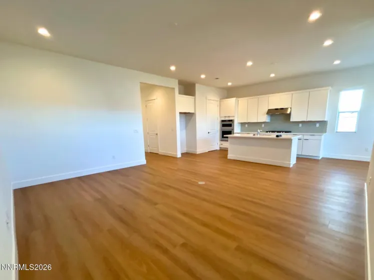 7328 Oakmont, Sparks, Nevada 89436, 2 Bedrooms Bedrooms, ,2 BathroomsBathrooms,Residential Lease,Manufactured,Oakmont,0,260006477