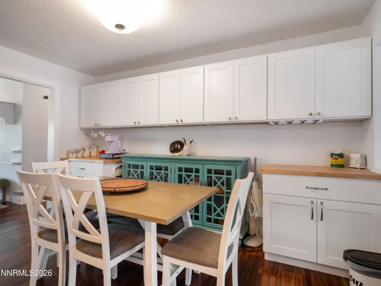 1314 Toiyabe, Gardnerville, Nevada 89410, 3 Bedrooms Bedrooms, ,2 BathroomsBathrooms,Residential,Residential,Toiyabe,0,260006479