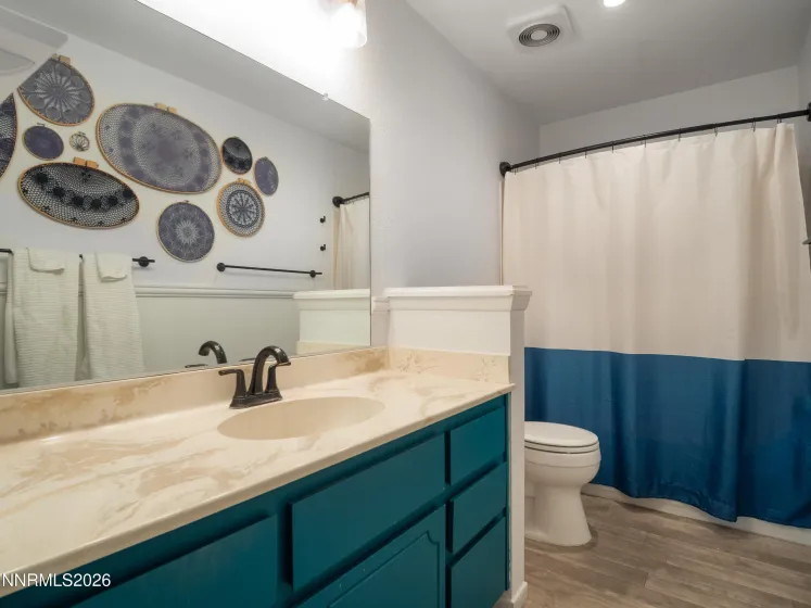 1314 Toiyabe, Gardnerville, Nevada 89410, 3 Bedrooms Bedrooms, ,2 BathroomsBathrooms,Residential,Residential,Toiyabe,0,260006479