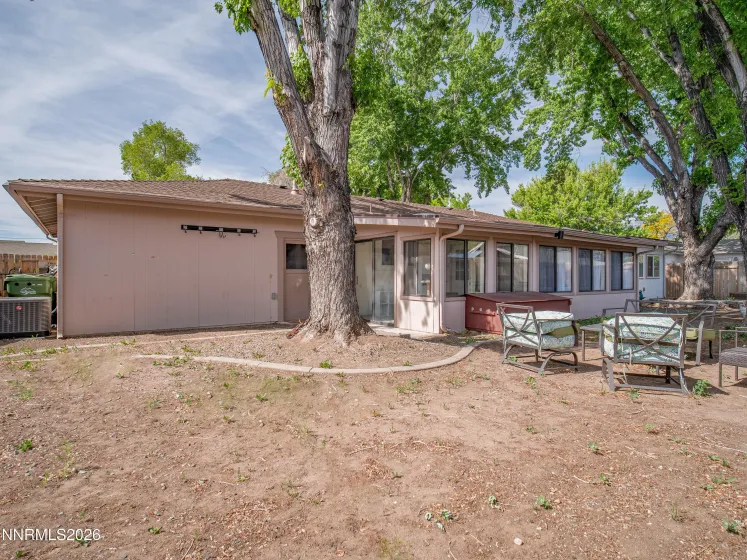 1314 Toiyabe, Gardnerville, Nevada 89410, 3 Bedrooms Bedrooms, ,2 BathroomsBathrooms,Residential,Residential,Toiyabe,0,260006479