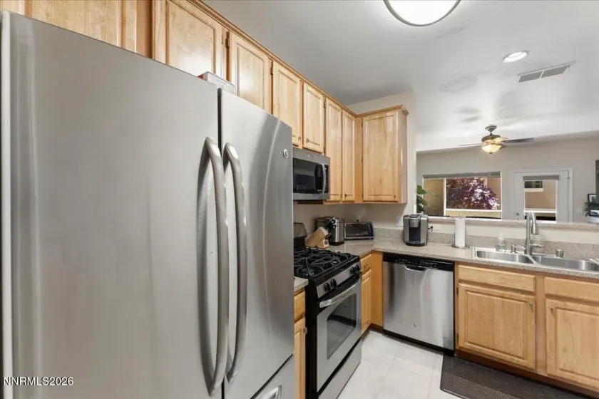 900 South Meadows, Reno, Nevada 89521, 2 Bedrooms Bedrooms, ,2 BathroomsBathrooms,Residential,Residential,South Meadows,0,260005975