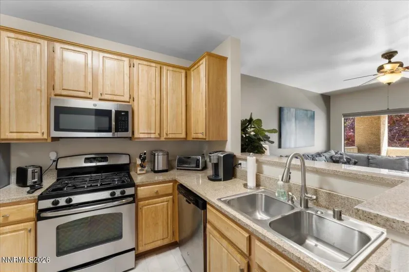 900 South Meadows, Reno, Nevada 89521, 2 Bedrooms Bedrooms, ,2 BathroomsBathrooms,Residential,Residential,South Meadows,0,260005975
