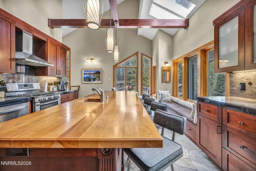 914 Jennifer, Incline Village, Nevada 89451, 3 Bedrooms Bedrooms, ,4 BathroomsBathrooms,Residential,Residential,Jennifer,0,260006515