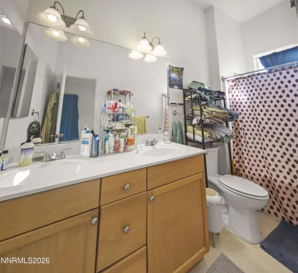 1708 Little Oak, Fernley, Nevada 89408, 3 Bedrooms Bedrooms, ,2 BathroomsBathrooms,Residential,Residential,Little Oak,0,260006524