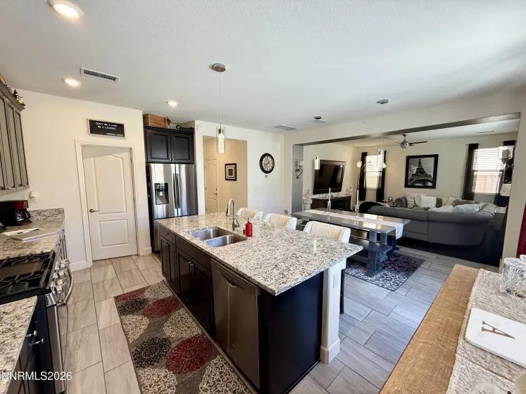9766 Pachuca, Reno, Nevada 89521, 3 Bedrooms Bedrooms, ,3 BathroomsBathrooms,Residential,Residential,Pachuca,0,260006532