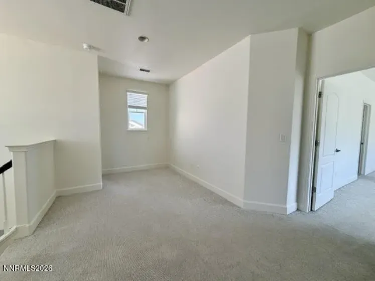 10686 Washington Park, Reno, Nevada 89521, 3 Bedrooms Bedrooms, ,3 BathroomsBathrooms,Residential,Residential,Washington Park,0,260006533