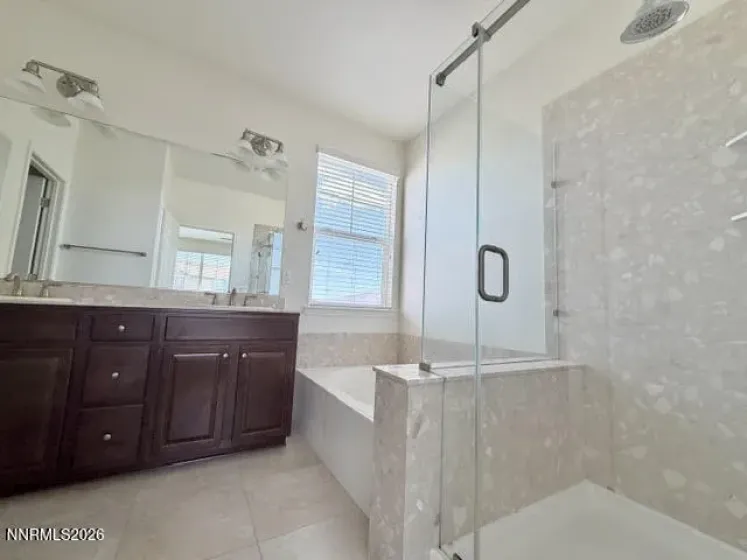 10686 Washington Park, Reno, Nevada 89521, 3 Bedrooms Bedrooms, ,3 BathroomsBathrooms,Residential,Residential,Washington Park,0,260006533