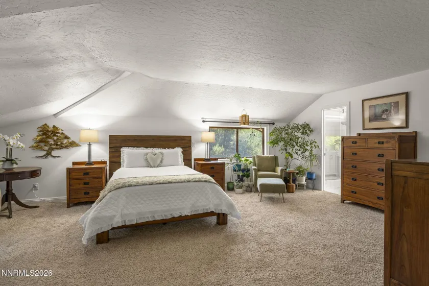 Primary En-Suite Bedroom