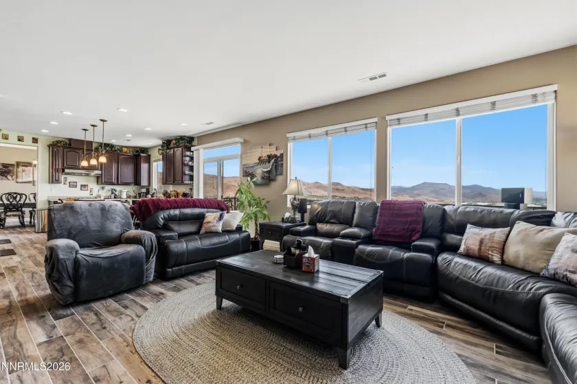 4163 Talladega, Sparks, Nevada 89436, 3 Bedrooms Bedrooms, ,3 BathroomsBathrooms,Residential,Residential,Talladega,0,260006552