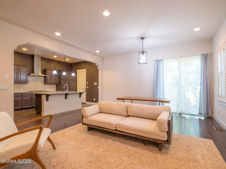 3985 San Donato, Reno, Nevada 89519, 2 Bedrooms Bedrooms, ,3 BathroomsBathrooms,Residential,Residential,San Donato,0,250059305