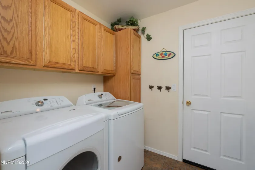 6364 Ginger Quill, Sparks, Nevada 89436, 5 Bedrooms Bedrooms, ,4 BathroomsBathrooms,Residential,Residential,Ginger Quill,0,260006582