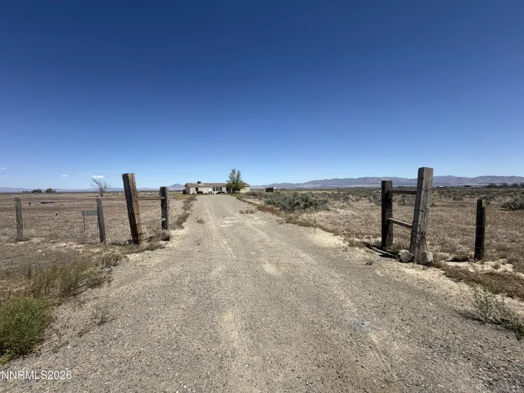 4480 Mountain View, Winnemucca, Nevada 89445, 4 Bedrooms Bedrooms, ,2 BathroomsBathrooms,Residential,Residential,Mountain View,0,260006595