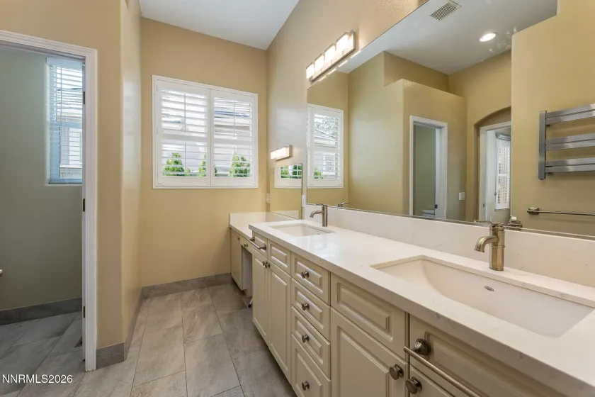 1840 Hunter Creek, Reno, Nevada 89519, 3 Bedrooms Bedrooms, ,2 BathroomsBathrooms,Residential,Residential,Hunter Creek,0,260005059