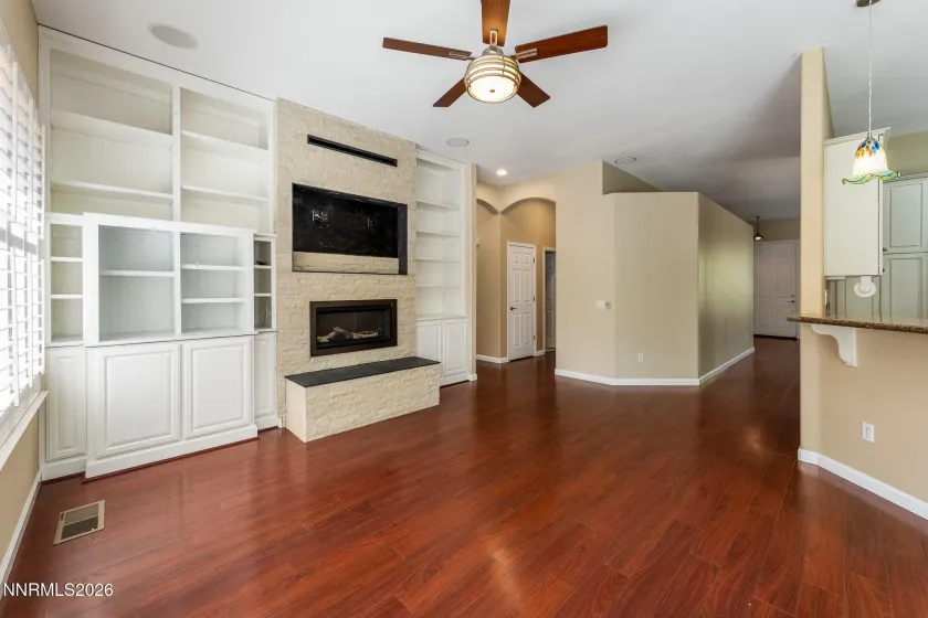 1840 Hunter Creek, Reno, Nevada 89519, 3 Bedrooms Bedrooms, ,2 BathroomsBathrooms,Residential,Residential,Hunter Creek,0,260005059