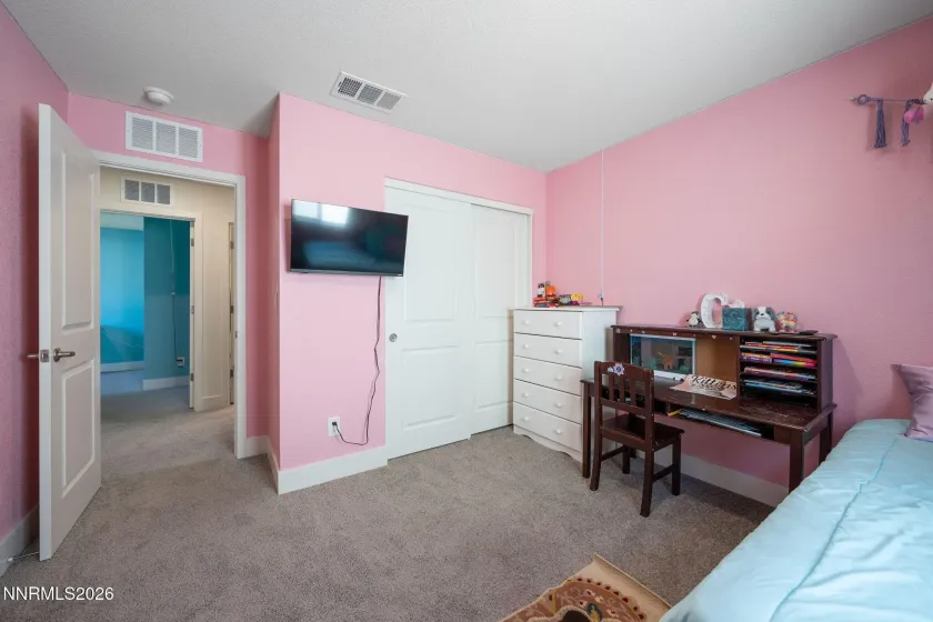 1862 Biotite, Sparks, Nevada 89436, 4 Bedrooms Bedrooms, ,3 BathroomsBathrooms,Residential,Residential,Biotite,0,260006615