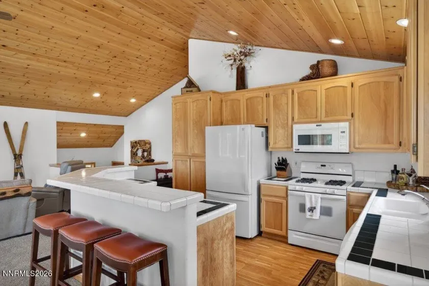12698 Stockholm, Truckee, California 96161, 3 Bedrooms Bedrooms, ,3 BathroomsBathrooms,Residential,Residential,Stockholm,0,260006622