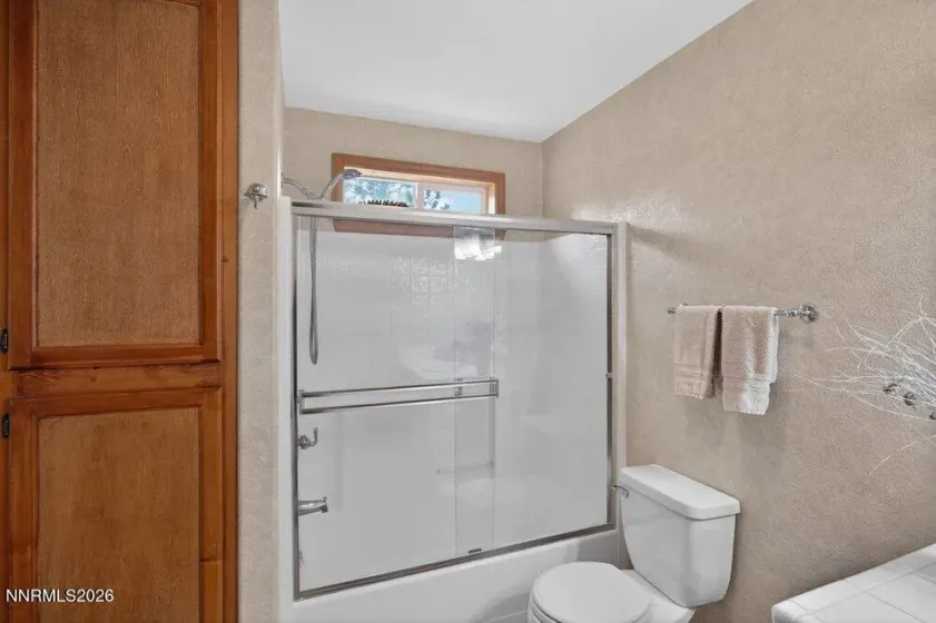 12698 Stockholm, Truckee, California 96161, 3 Bedrooms Bedrooms, ,3 BathroomsBathrooms,Residential,Residential,Stockholm,0,260006622