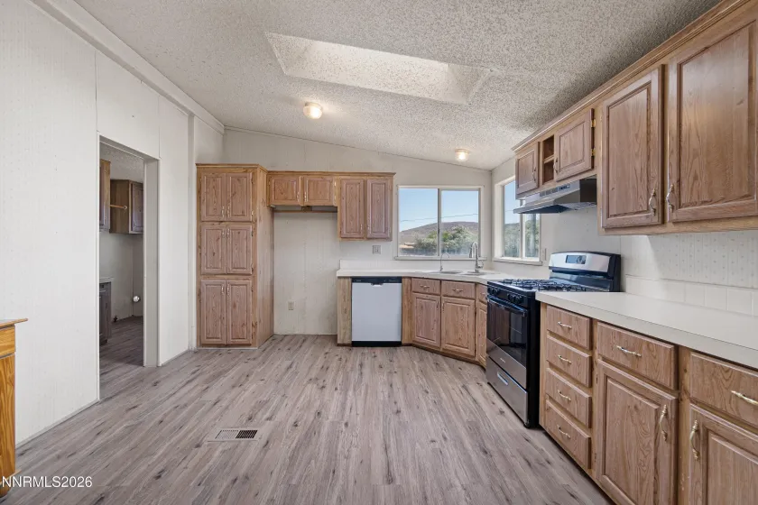 5720 Apache, Stagecoach, Nevada 89429, 3 Bedrooms Bedrooms, ,2 BathroomsBathrooms,Residential,Residential,Apache,0,260006630