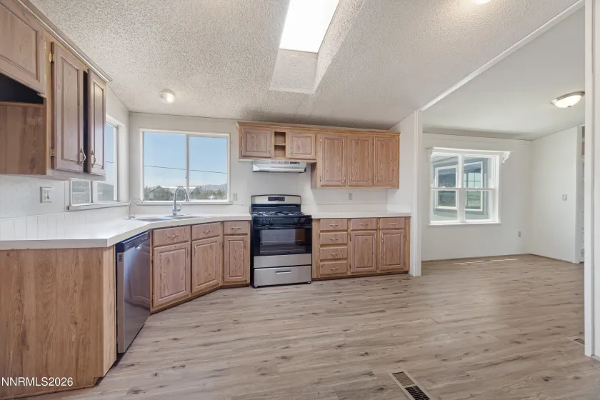 5720 Apache, Stagecoach, Nevada 89429, 3 Bedrooms Bedrooms, ,2 BathroomsBathrooms,Residential,Residential,Apache,0,260006630