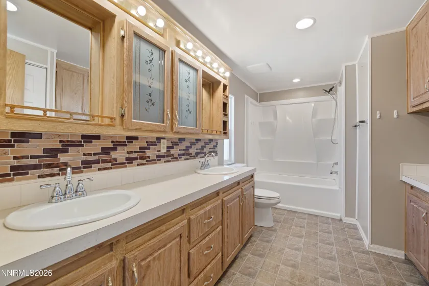 5720 Apache, Stagecoach, Nevada 89429, 3 Bedrooms Bedrooms, ,2 BathroomsBathrooms,Residential,Residential,Apache,0,260006630